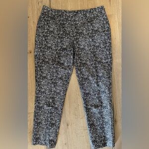 Black House White Market Women’s Black/Taupe/White Print Ankle Pants-Size8